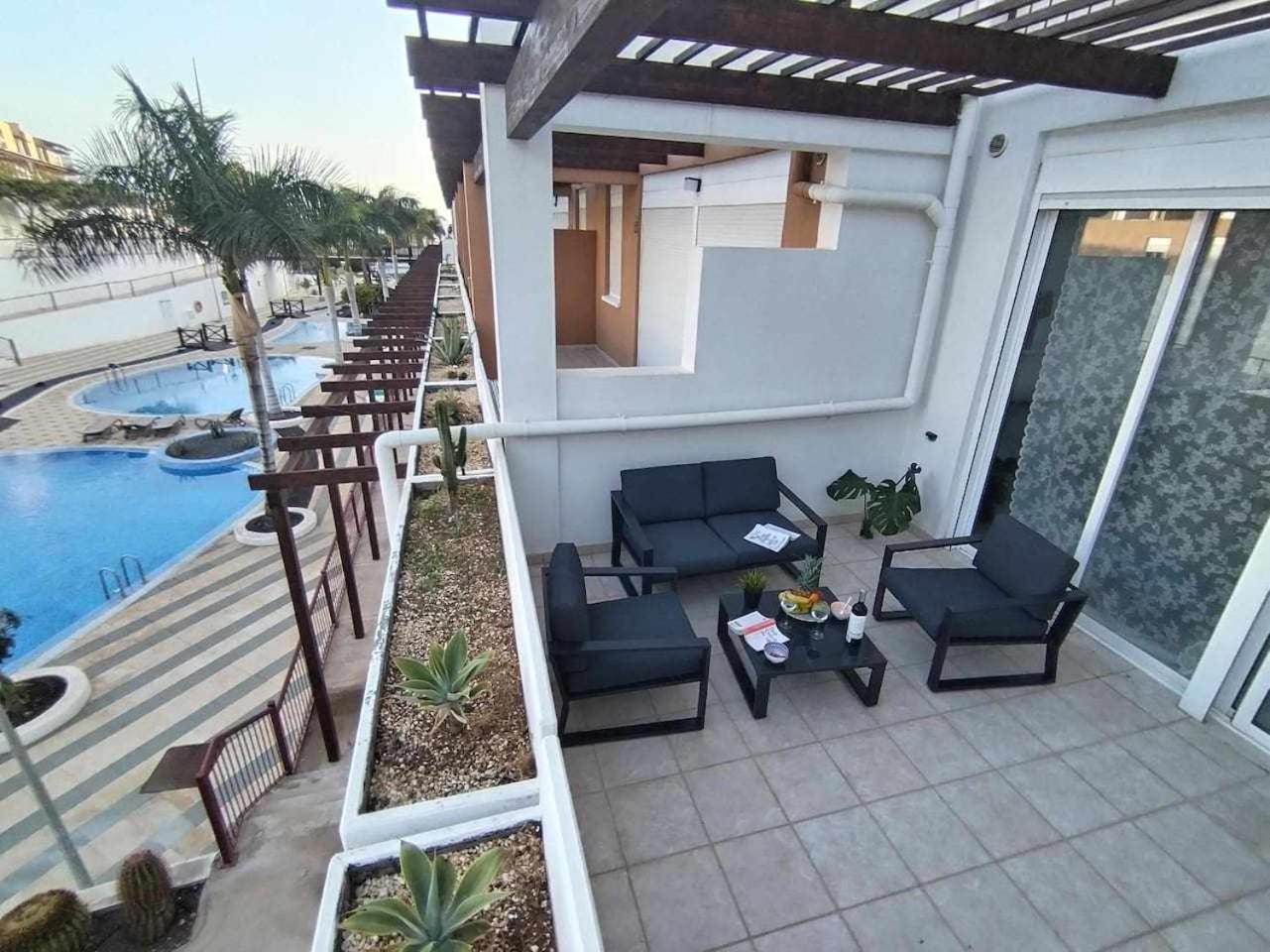 Rentenerife Magec Swing & Sun Amarilla Golf Сан Мигел де Абона Екстериор снимка